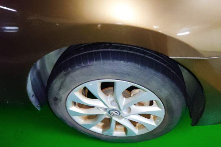 Used Nissan Sylphy 2018 1.6XV CVT Deluxe Edition Right Front Wheel Hub
