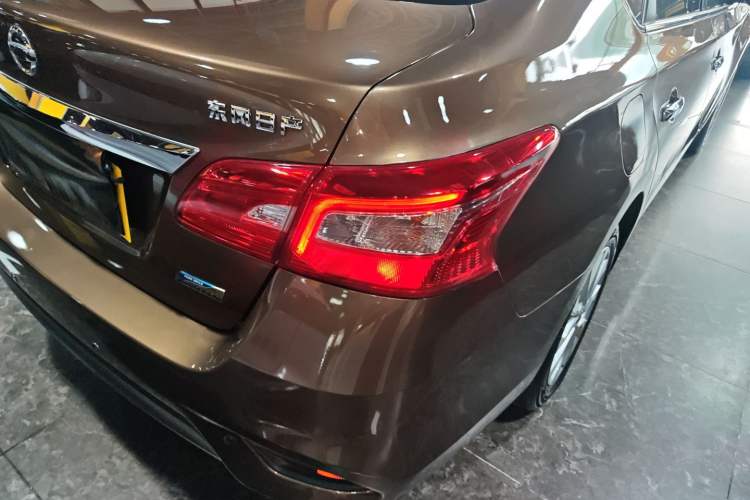 Used Nissan Sylphy 2018 1.6XV CVT Deluxe Edition Right Rear Taillight