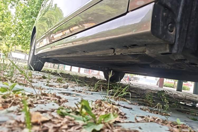 Used Nissan Sylphy 2018 Classic 1.6XE+ Manual Leading Edition Right Side Sill