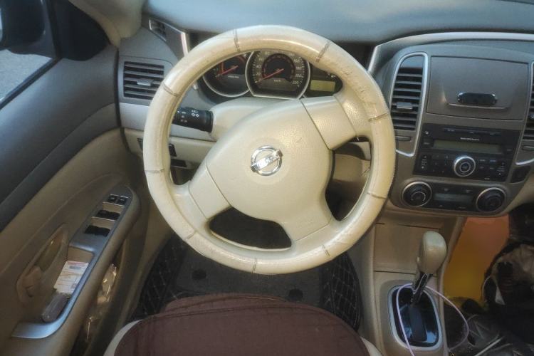Used Nissan Sylphy 2018 Classic 1.6XE+ CVT Leading Edition Steering Wheel