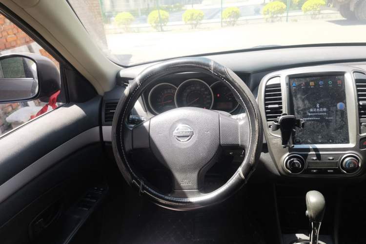 Used Nissan Sylphy 2018 Classic 1.6XE+ CVT Leading Edition Steering Wheel
