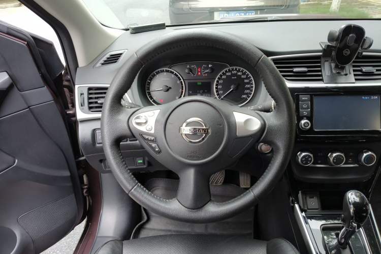 Used Nissan Sylphy 2018 1.6XV CVT Deluxe Edition Steering Wheel