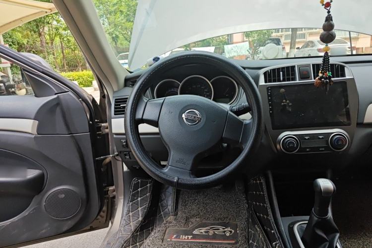 Used Nissan Sylphy 2018 Classic 1.6XE Manual Comfort Edition Steering Wheel