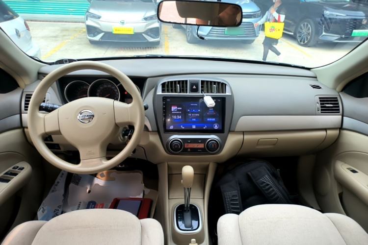 Used Nissan Sylphy 2018 Classic 1.6XE CVT Comfort Edition Center Console