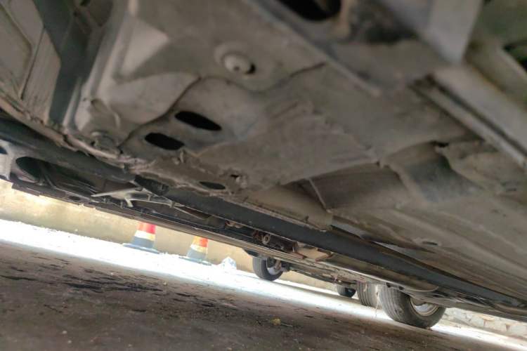 Used Nissan Sylphy 2018 Classic 1.6XE+ Manual Leading Edition Chassis Front Left