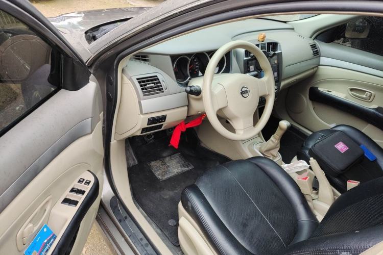 Used Nissan Sylphy 2018 Classic 1.6XE+ Manual Luxury Edition Driver Seat
