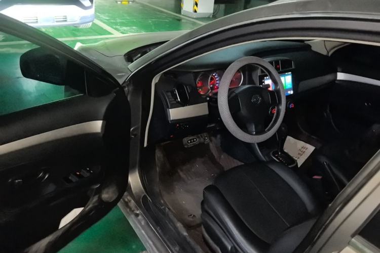 Used Nissan Sylphy 2018 Classic 1.6XE+ CVT Leading Edition Driver Seat