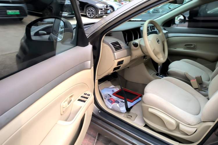 Used Nissan Sylphy 2018 Classic 1.6XE CVT Comfort Edition Driver Seat