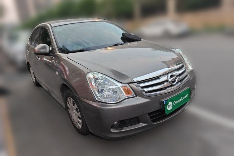 Used Nissan Sylphy 2018 Classic 1.6XE Manual Comfort Edition Front Right 45 Deg