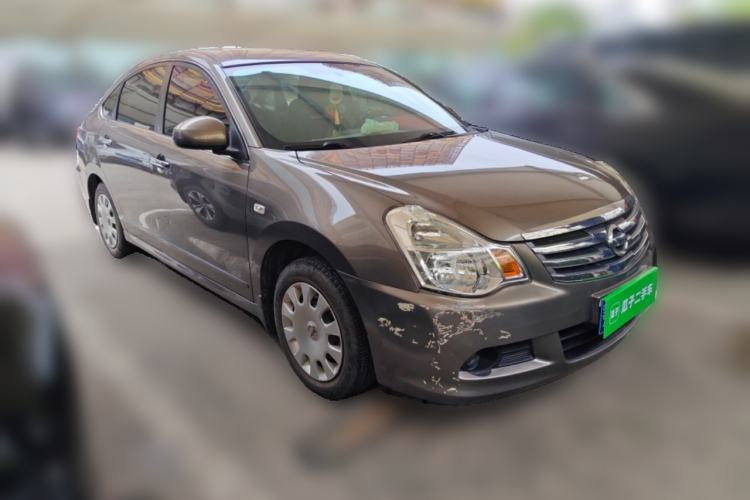 Used Nissan Sylphy 2018 Classic 1.6XE Manual Comfort Edition Front Right 45 Deg