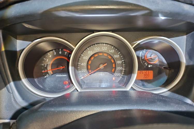 Used Nissan Sylphy 2018 Classic 1.6XE Manual Comfort Edition Instrument Cluster