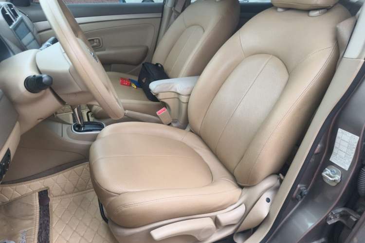 Used Nissan Sylphy 2018 Classic 1.6XE+ CVT Leading Edition Left Front Seat