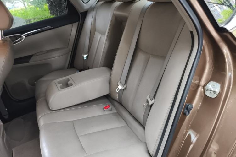 Used Nissan Sylphy 2018 1.6XV CVT Deluxe Edition Left Rear Seat