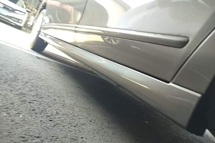 Used Nissan Sylphy 2018 Classic 1.6XE+ Manual Leading Edition Left Side Sill
