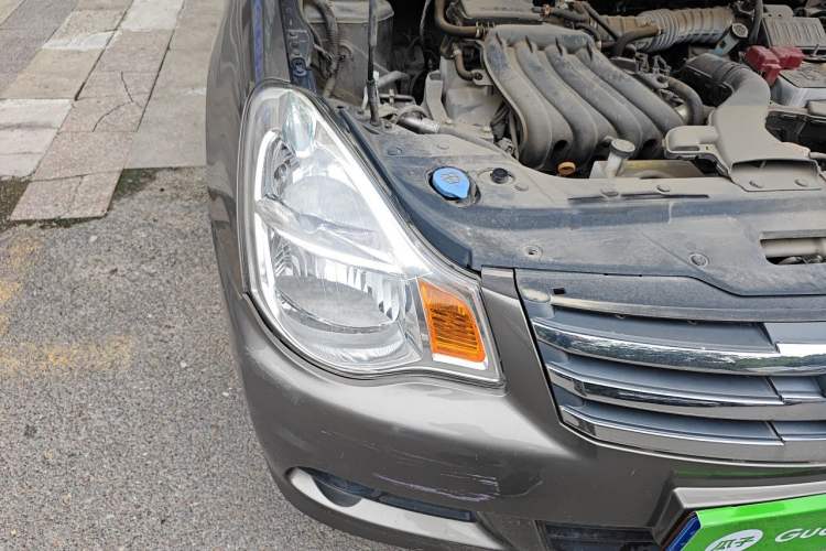 Used Nissan Sylphy 2018 Classic 1.6XE CVT Comfort Edition Right Front Headlight