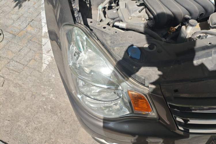 Used Nissan Sylphy 2018 Classic 1.6XE+ CVT Leading Edition Right Front Headlight