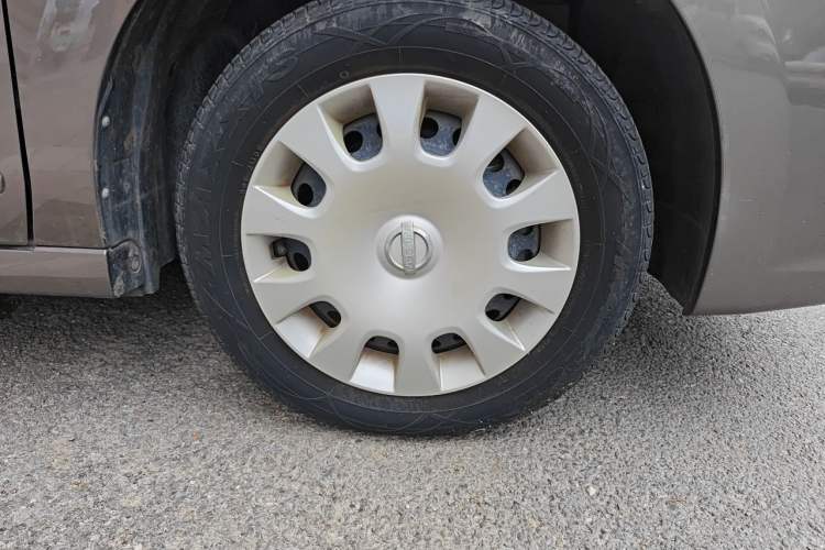 Used Nissan Sylphy 2018 Classic 1.6XE CVT Comfort Edition Right Front Wheel Hub