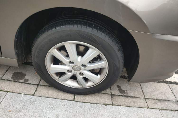 Used Nissan Sylphy 2018 Classic 1.6XE+ Manual Leading Edition Right Front Wheel Hub