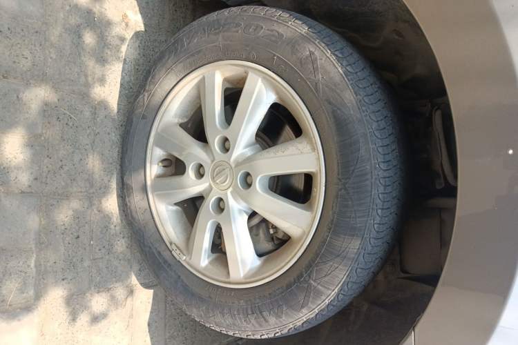 Used Nissan Sylphy 2018 Classic 1.6XE+ Manual Leading Edition Right Front Wheel Hub