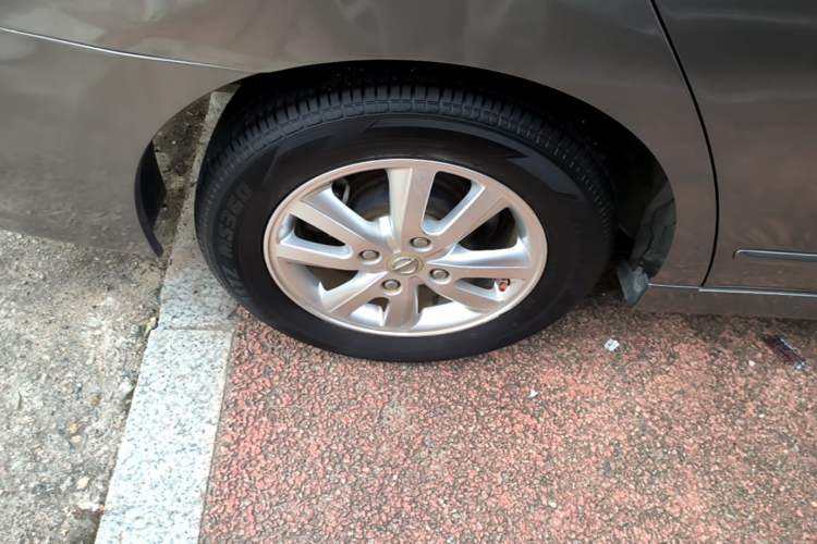 Used Nissan Sylphy 2018 Classic 1.6XE CVT Comfort Edition Right Rear Wheel Hub
