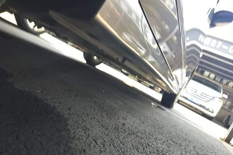 Used Nissan Sylphy 2018 Classic 1.6XE+ Manual Leading Edition Right Side Sill