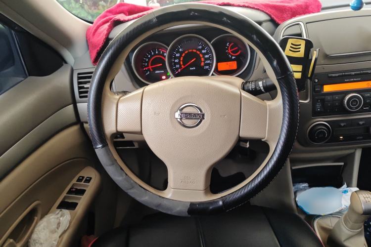 Used Nissan Sylphy 2018 Classic 1.6XE Manual Comfort Edition Steering Wheel