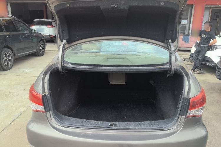 Used Nissan Sylphy 2018 Classic 1.6XE CVT Comfort Edition Trunk