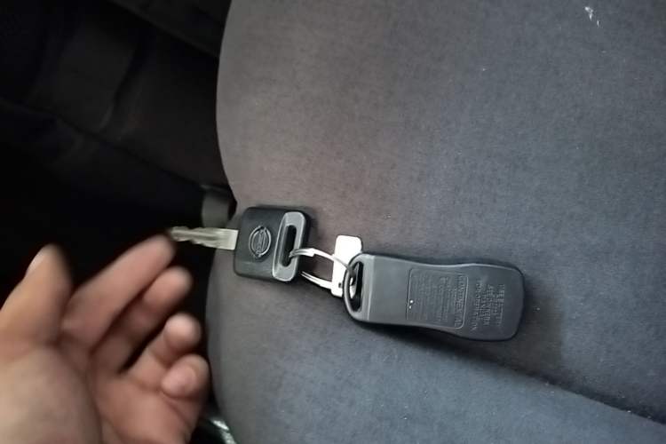 Used Nissan Sylphy 2018 Classic 1.6XE+ Manual Leading Edition Vehicle Key