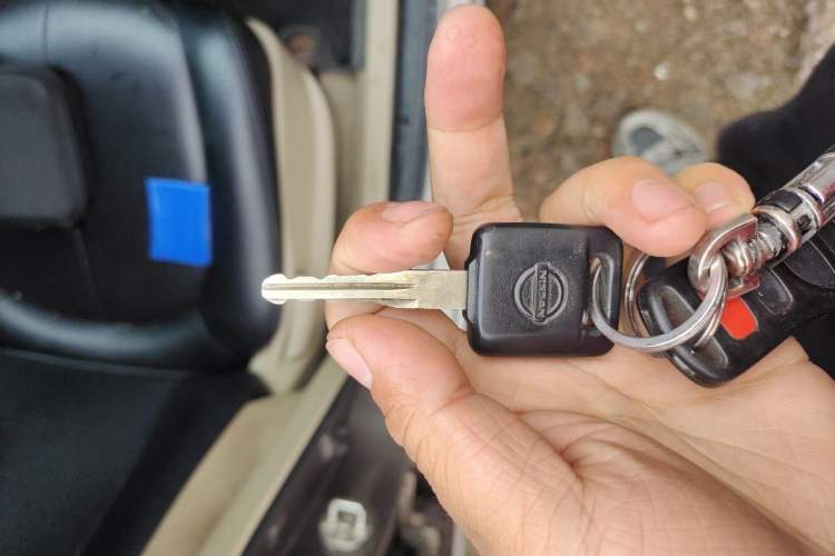 Used Nissan Sylphy 2018 Classic 1.6XE+ Manual Luxury Edition Vehicle Key