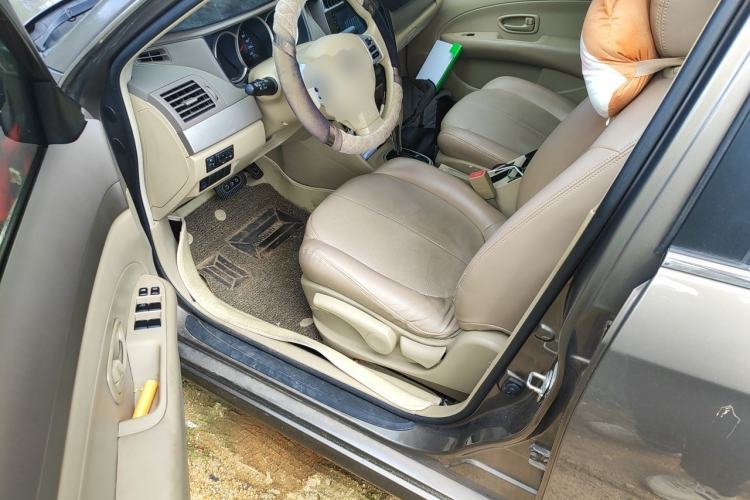 Used Nissan Sylphy 2018 Classic 1.6XE+ CVT Leading Edition Driver Seat