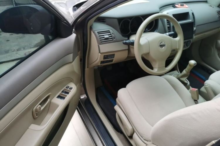 Used Nissan Sylphy 2018 Classic 1.6XE+ Manual Leading Edition Driver Seat