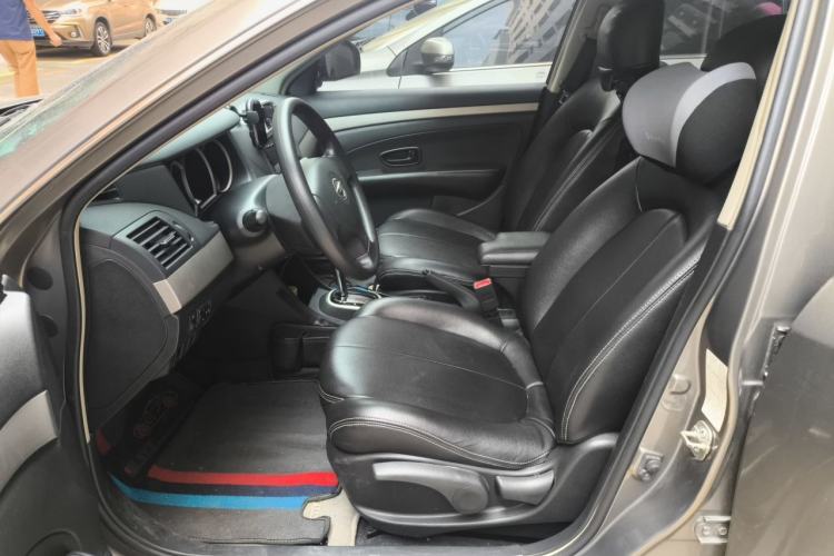 Used Nissan Sylphy 2018 Classic 1.6XE CVT Comfort Edition Driver Seat