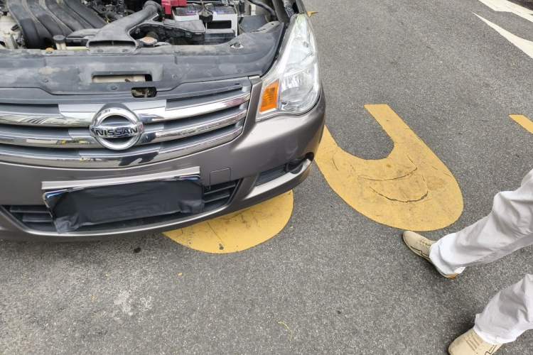 Used Nissan Sylphy 2018 Classic 1.6XE Manual Comfort Edition Engine Bay Left