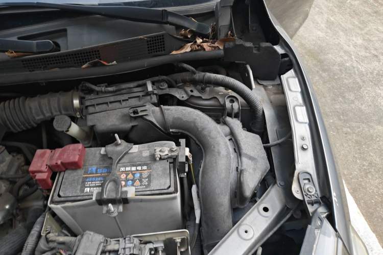 Used Nissan Sylphy 2018 1.6XV CVT Deluxe Edition Engine Bay Left