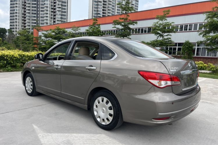 Used Nissan Sylphy 2018 Classic 1.6XE CVT Comfort Edition Exterior 8
