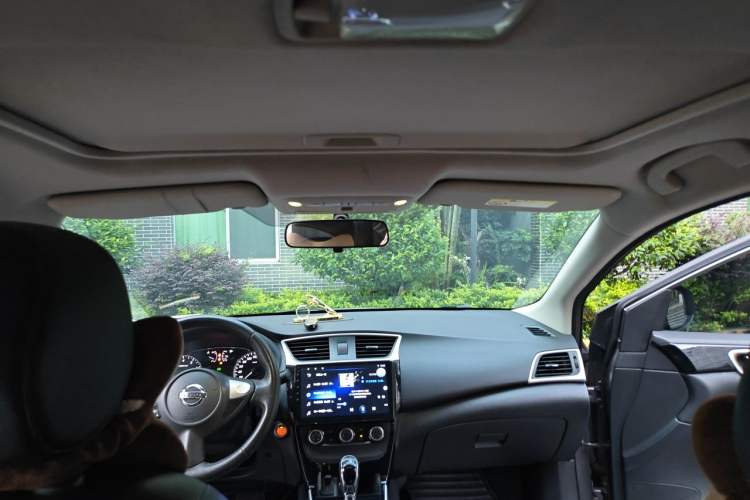 Used Nissan Sylphy 2018 1.6XV CVT Deluxe Edition Headliner