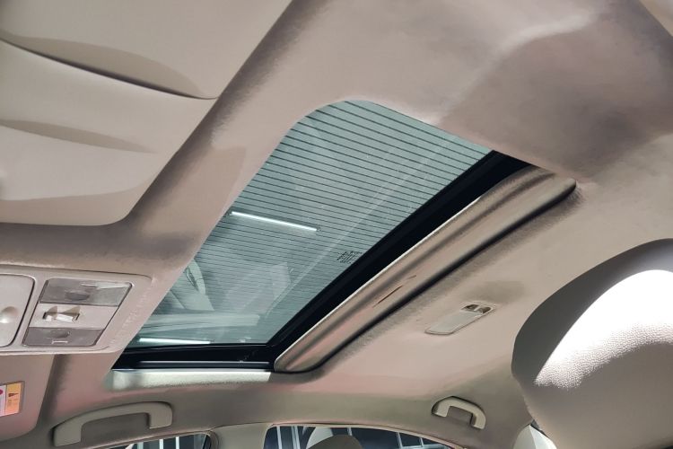 Used Nissan Sylphy 2018 Classic 1.6XE+ CVT Leading Edition Headliner
