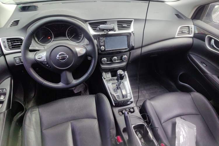 Used Nissan Sylphy 2018 1.6XV CVT Deluxe Edition Interior 2