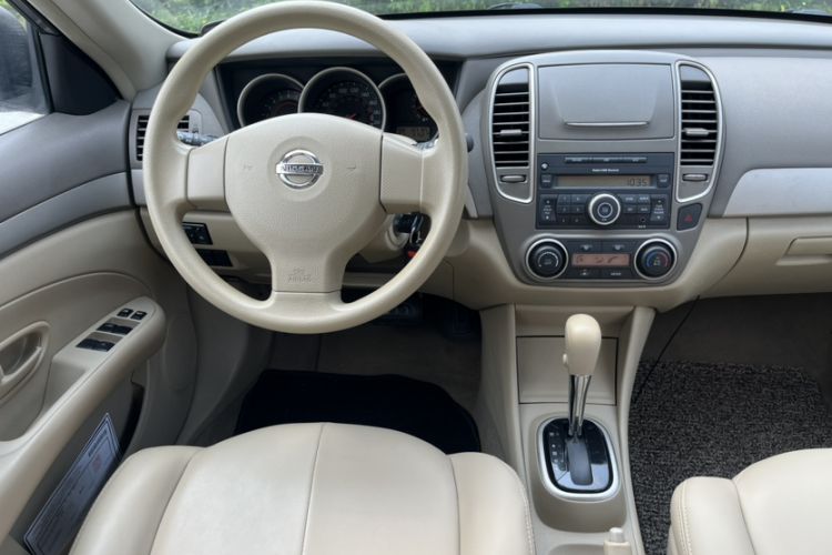 Used Nissan Sylphy 2018 Classic 1.6XE CVT Comfort Edition Interior 8