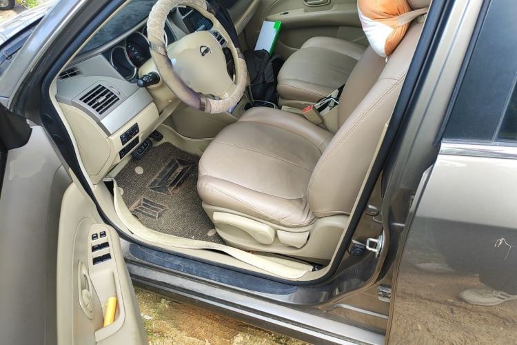 Used Nissan Sylphy 2018 Classic 1.6XE+ CVT Leading Edition Left Front Seat