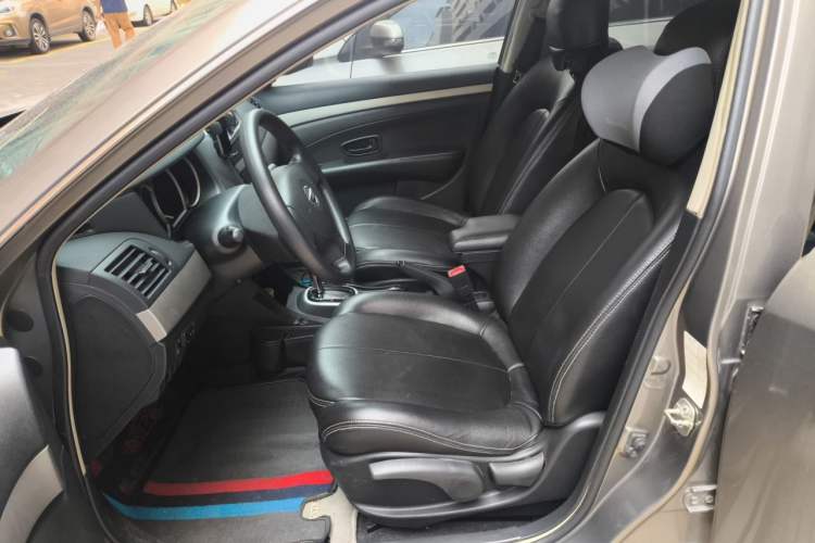 Used Nissan Sylphy 2018 Classic 1.6XE CVT Comfort Edition Left Front Seat