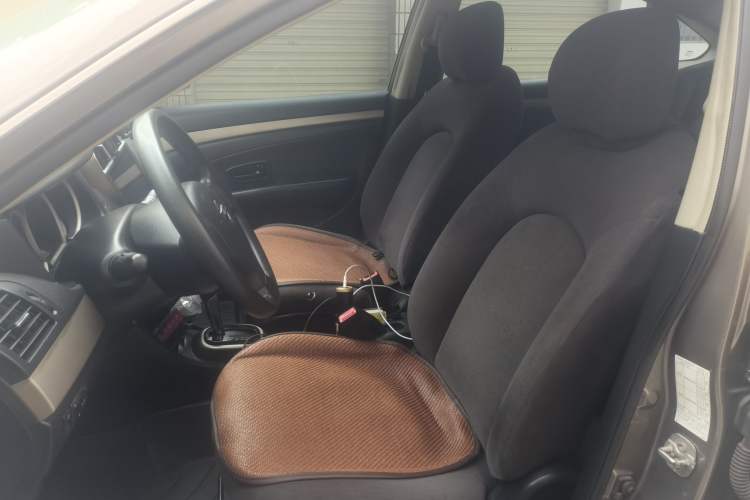 Used Nissan Sylphy 2018 Classic 1.6XE+ CVT Leading Edition Left Front Seat