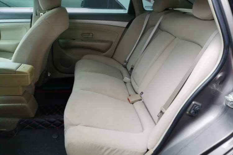 Used Nissan Sylphy 2018 Classic 1.6XE+ Manual Leading Edition Left Rear Seat