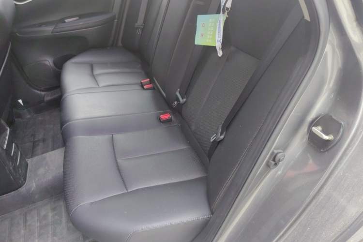 Used Nissan Sylphy 2018 1.6XV CVT Deluxe Edition Left Rear Seat