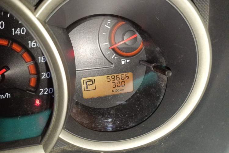 Used Nissan Sylphy 2018 Classic 1.6XE+ CVT Leading Edition Odometer Close Up