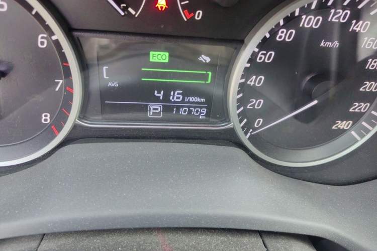 Used Nissan Sylphy 2018 1.6XV CVT Deluxe Edition Odometer Close Up