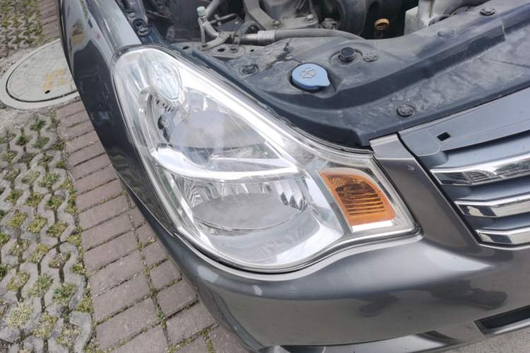 Used Nissan Sylphy 2018 Classic 1.6XE CVT Comfort Edition Right Front Headlight