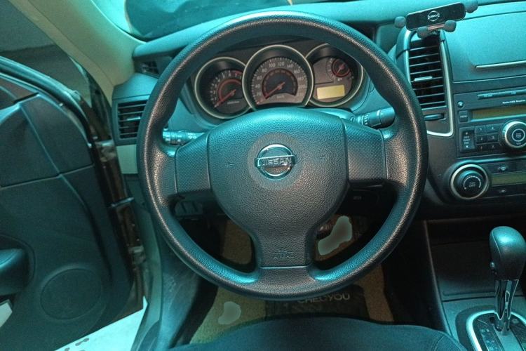 Used Nissan Sylphy 2018 Classic 1.6XE+ CVT Leading Edition Steering Wheel