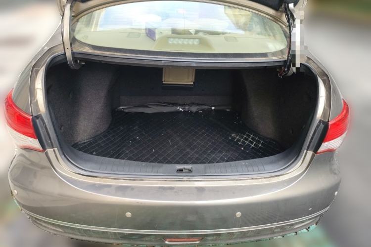 Used Nissan Sylphy 2018 Classic 1.6XE CVT Comfort Edition Trunk