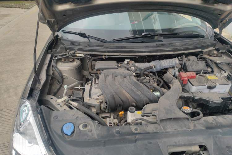 Used Nissan Sylphy 2018 Classic 1.6XE Manual Comfort Edition Engine Bay Right